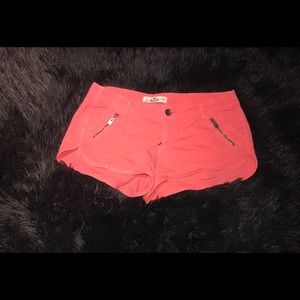Hollister Co. Size 3 shorts in coral